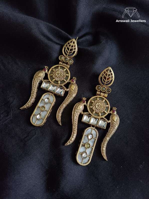 Earring